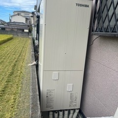 TOSHIBA 給湯器　エコキュート