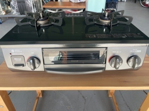 【美品】Rinnai/リンナイ/ガスコンロ/ガステーブル/LPガス用/Siセンサー/右強火力/ブラック/2022年製/KSR563BK