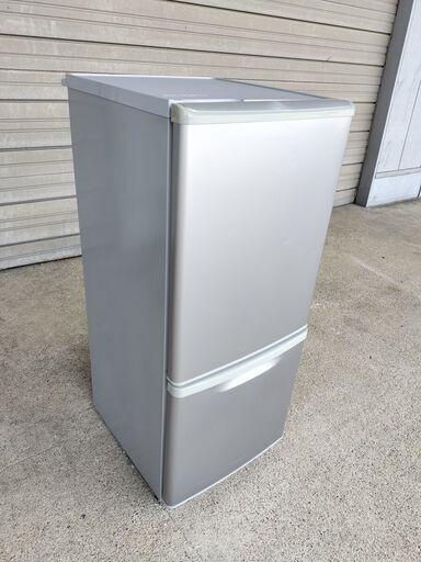 2ドア冷蔵庫 138L  パナソニック　NR-B144W　2012年製