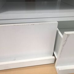 伸長式テレビ台の画像