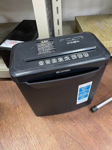 シュレッダー　No.9590　ブラック　アイリスオーヤマ　2017年製　P5GCX　【リサイクルショップどりーむ天保山店】