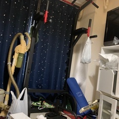 ぶら下がり健康器　チンニングマシーン