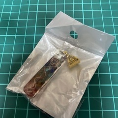 新品未開封未使用❗️アクセサリー幸運宝石ペンダントネックレス　樹脂巻きの画像