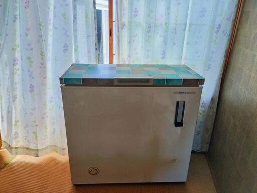 冷凍庫　冷凍庫ストッカー　幅90センチ　サンヨー