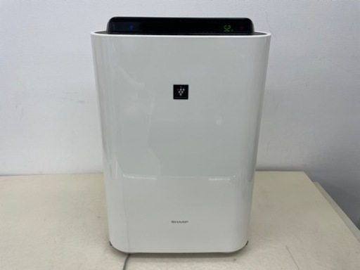 SHARP シャープ 加湿空気清浄機 KC-D70-W 高濃度プラズマクラスター7000搭載 2015年製 動作品
