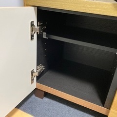 受け渡し決定　テレビ台の画像