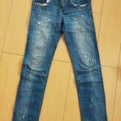 ジーパン　２４サイズ