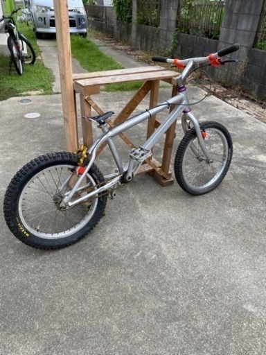 トライアル モンティ MONTY 20インチ