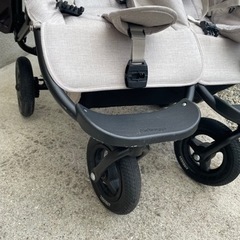 エアバギー　ココダブル　双子ベビーカーの画像