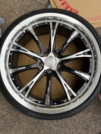 クリフクライム　19インチ　pcd100  5穴　決まりました