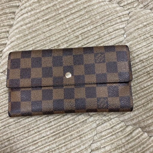 VUITTONダミエ財布　引き渡し決定