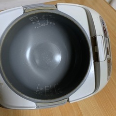 炊飯器 SHARP 5.5合炊き の画像