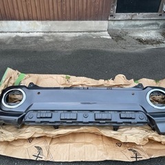 ダイハツ　キャスト　リアバンパー　現状