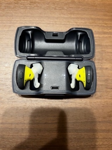 ボーズ　BOSE SoundSport  完全ワイヤレスイヤホン