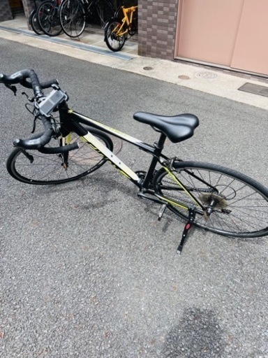 ロードバイク GIANT CONTEND  ブラック　自転車　引き取り　東京