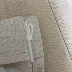 【未使用】カーテン　フックとタッセル付きの画像