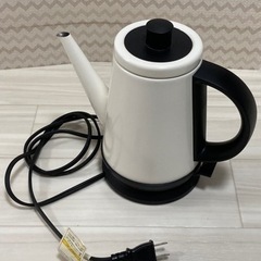 【お譲り先決定】★9/8中まで！★  電気ケトル＆炊飯器