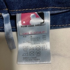 ニューヨークヤンキース　ロゴ　デニム　スカパン　スカートキュロット　150cmの画像