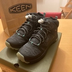 ★新品未使用★KEEN (キーン) 25.0cm テラドーラ I...
