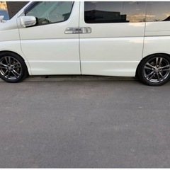 日産　タイヤ　ホイール　225/55/r18