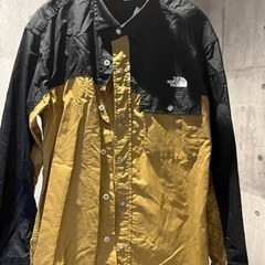 NORTHFACEシャツの画像