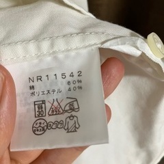 THE NORTH FACE メンズ　白シャツの画像