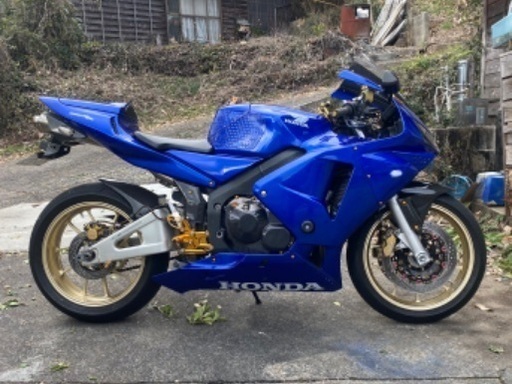 CBR600RR PC37 前期　逆車　オーストラリア車