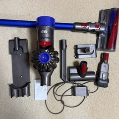 【お取引決定】dyson V7 Fluffy 掃除機 コードレス...
