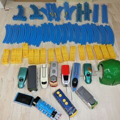 プラレール　トーマス　ブルースター　たくさんセットの画像