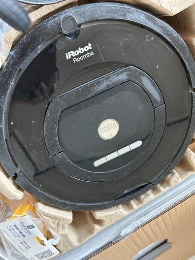 IROBOT770ルンバ　ジャンク（バッテリー交換要）
