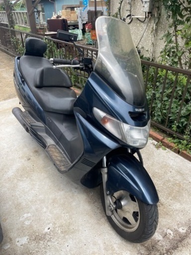 SUZUKI バーグマン 実働 足にいかがですか！