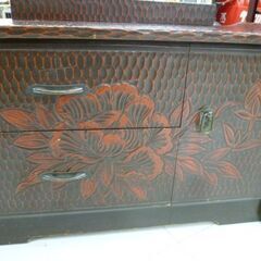 鎌倉彫 鏡台 ドレッサー 幅64×奥行32×高さ146.5cm 和風 引出収納付き ミラー 姿見 家具 苫小牧西店の画像