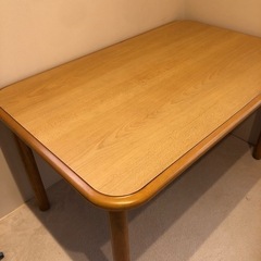 引き取り決定しました。カリモク　ダイニングテーブル