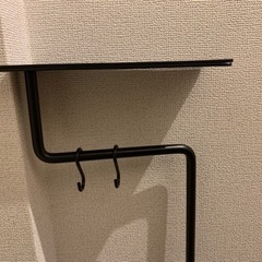[無料]キースタンド　ブラック　S字フック２つ付きの画像
