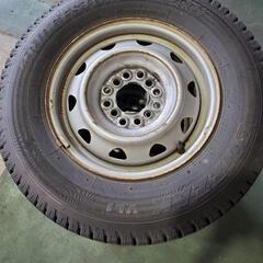 2020年製　165R13　6PRスタッドレス4本セット中古　ブ...