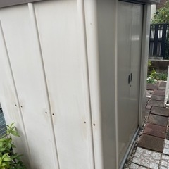 物置　コンテナ