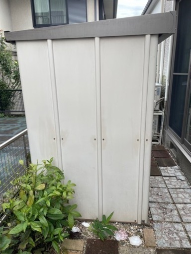物置　コンテナ