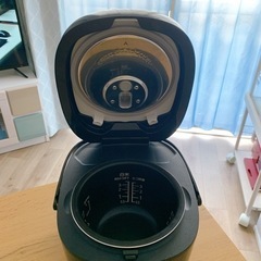 2019年製 Panasonic 炊飯器の画像