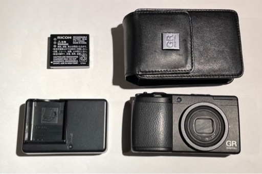 【美品】RICOH GR DIGITAL II 【ケース、バッテリー、充電器付き】