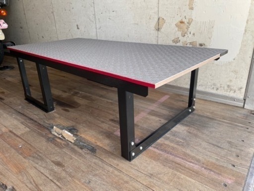 アトレーデッキバン荷室の棚