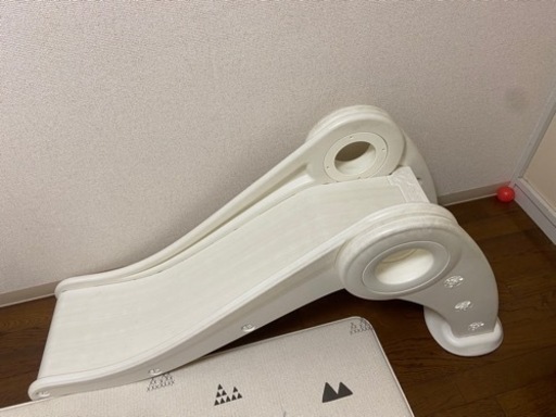 子供用のすべりだい