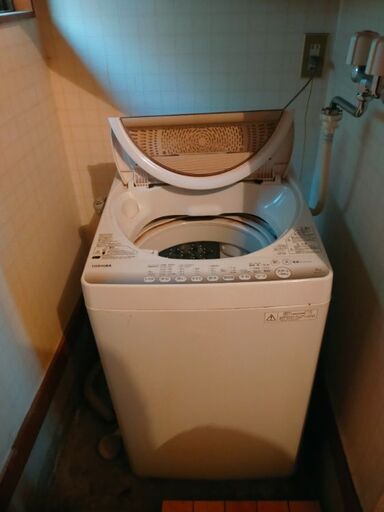 洗濯機譲ります。