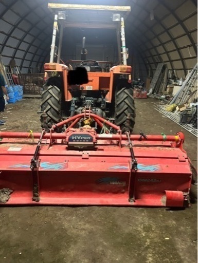 クボタトラクター M7950DT ローダー、コバシロータリー付き