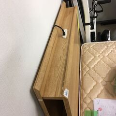 J2654 NITORI ニトリ ベッドマットセット　ニトリ シングルベッドフレーム　シモンズベッドマット　クリーニング済の画像