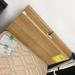 J2654 NITORI ニトリ ベッドマットセット　ニトリ シングルベッドフレーム　シモンズベッドマット　クリーニング済の画像