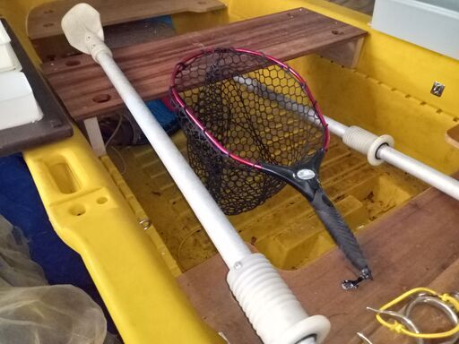 確実に丘からよりも釣れる　RYOBI ボートエース　エンジン好調