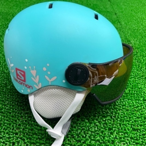 サロモン  ゴーグル付きヘルメット　子供用スキーヘルメット　バイザー付きヘルメット