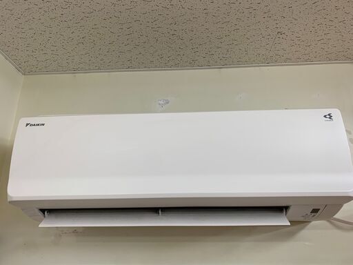 壁掛型ルームエアコン