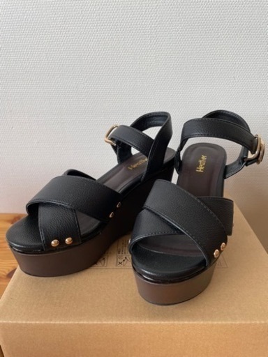 Heather ヘザー　厚底サンダル　ブラック　ベルト　使用品