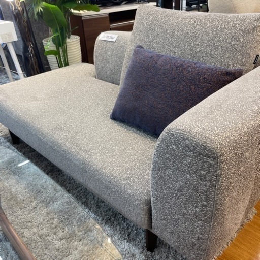 カリモク　ソファ　オットマン付き【店頭取引限定】【中古品】早い者勝ち！?足立区近郊配送可能！ 